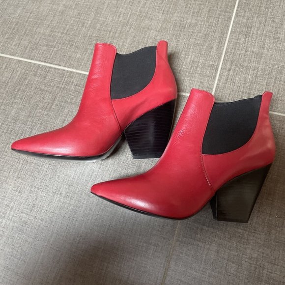 Pour la victoire red leather Allena high heel chelsea ankle boots booties 8 nib - Picture 1 of 9